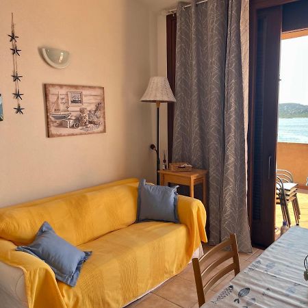 Appartamento Fronte Mare Residence Weber Ла Мадалена Екстериор снимка