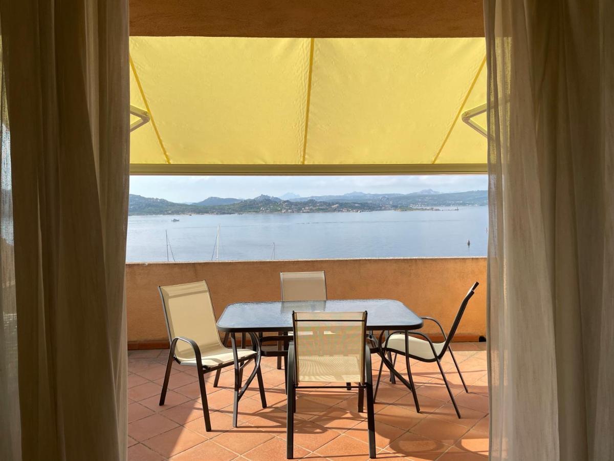 Appartamento Fronte Mare Residence Weber Ла Мадалена Екстериор снимка