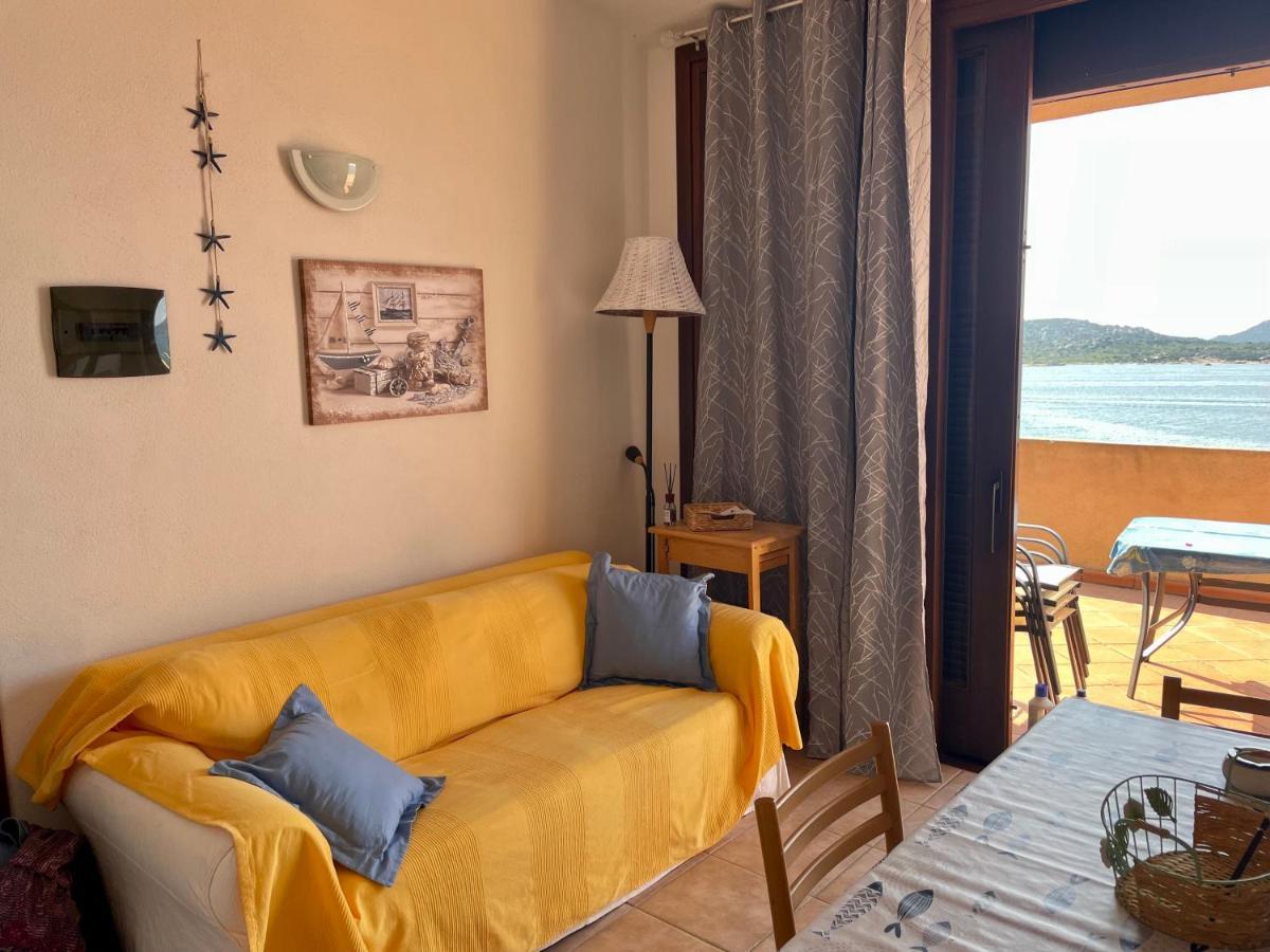 Appartamento Fronte Mare Residence Weber Ла Мадалена Екстериор снимка